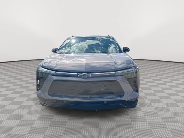 Certified 2025 Chevrolet Blazer EV RS w/ Super Cruise Package AWD/4WD image 4