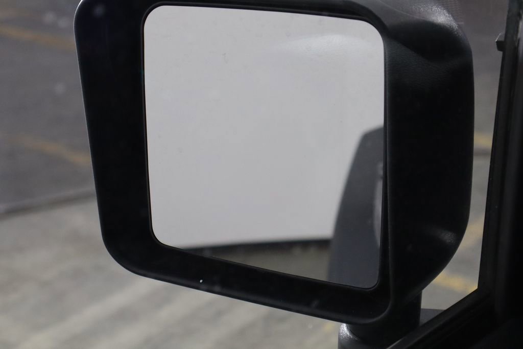 Used 2015 Jeep Wrangler Sport image 27