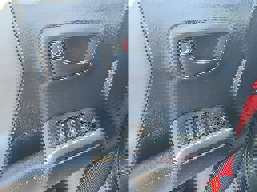 Used 2020 Toyota Tacoma SR5 image 10