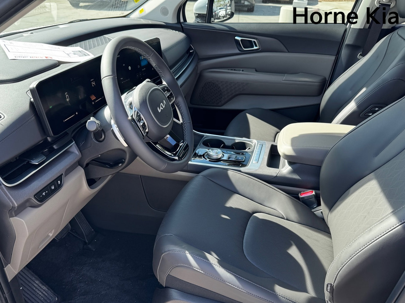 New 2026 Kia Carnival EX image 10