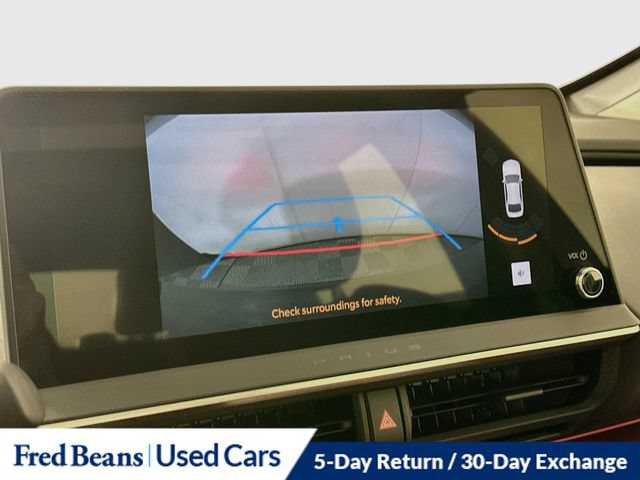 Used 2025 Toyota Prius Plug-In Hybrid FWD image 20