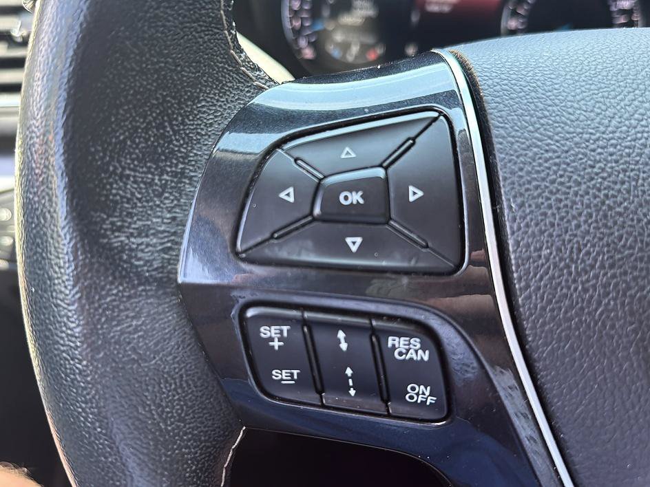Used 2019 Ford Explorer Platinum AWD/4WD image 40