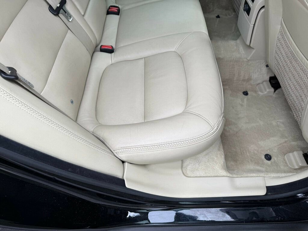 Used 2016 Volvo XC70 T5 Premier w/ Proximity Package image 49