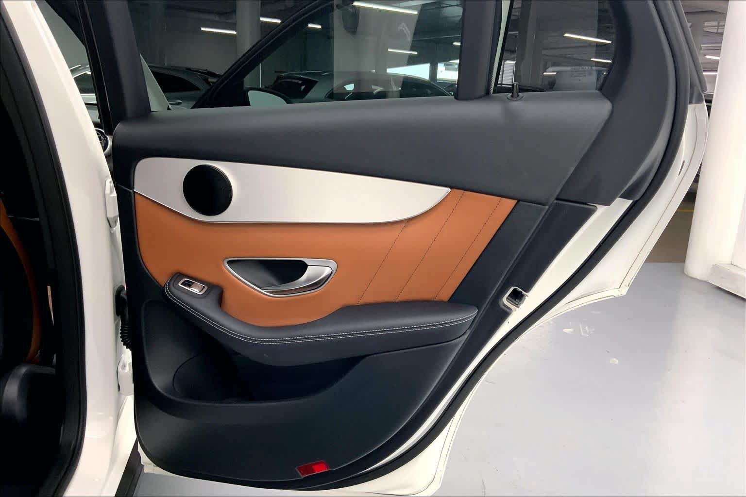 Certified 2021 Mercedes-Benz GLC 300 image 12