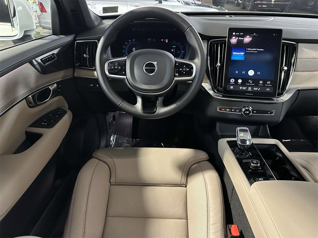 Used 2025 Volvo XC90 T8 Plus w/ Protection Package Premier image 2