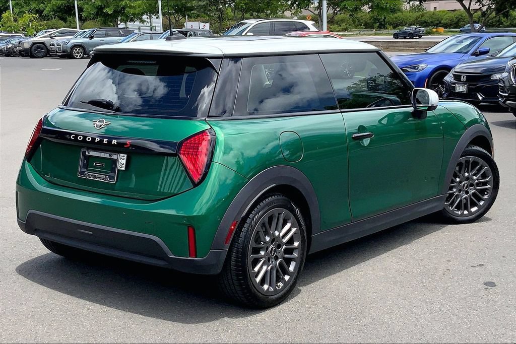 Used 2025 MINI Cooper S FWD image 13