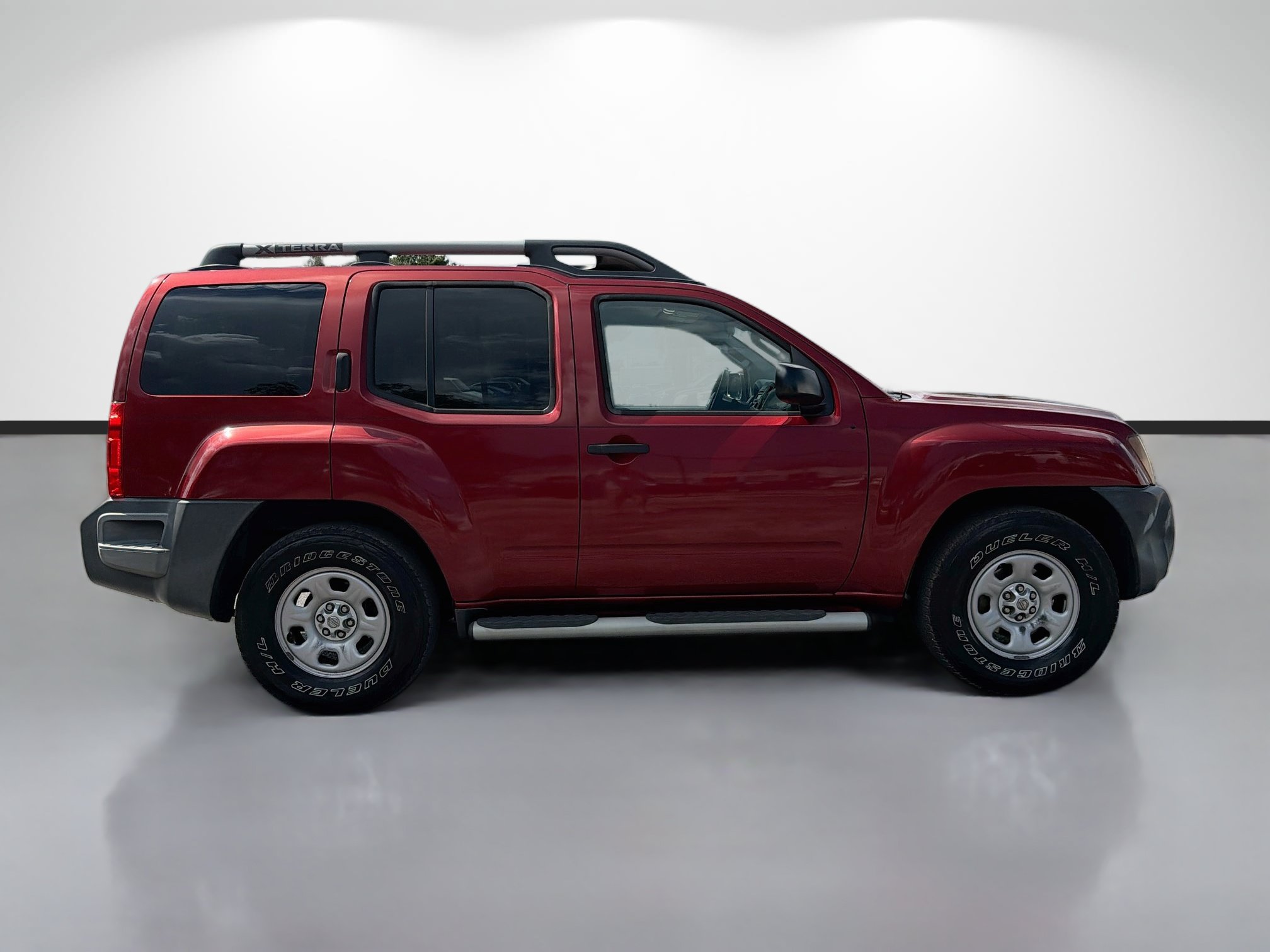 Used 2015 Nissan Xterra X w/ Nevada Tow Package RWD image 2
