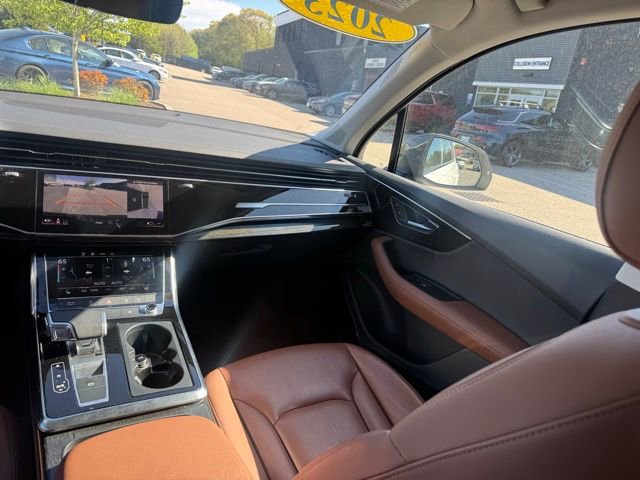 Used 2023 Audi Q7 2.0T Premium Plus w/ Premium Plus Package AWD/4WD image 33