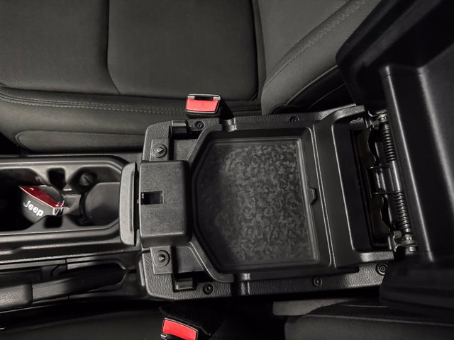 Used 2021 Jeep Gladiator Sport AWD/4WD image 43