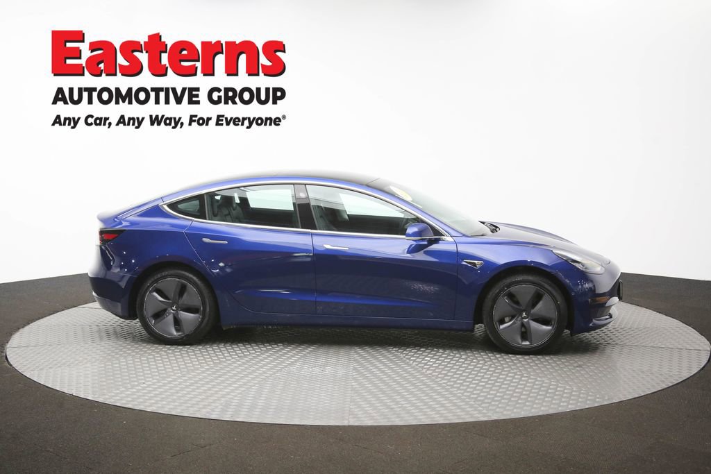 Used 2019 Tesla Model 3 Standard Range image 40