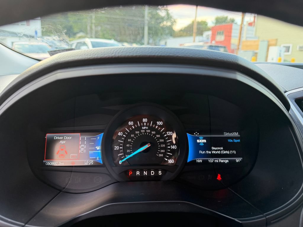 Used 2024 Ford Edge SEL AWD/4WD image 16