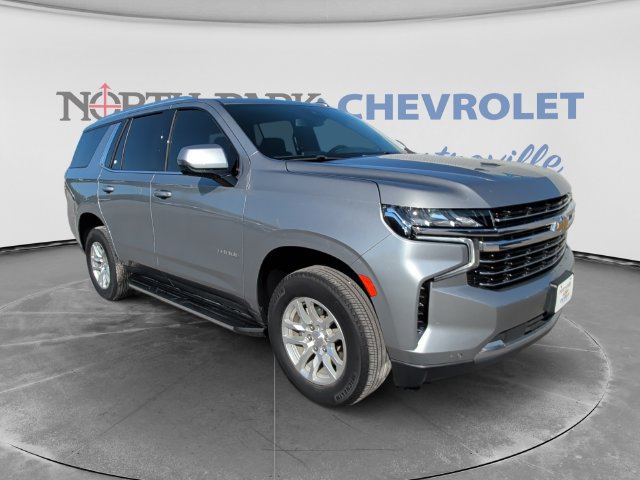 Used 2024 Chevrolet Tahoe LT w/ Luxury Package RWD image 1