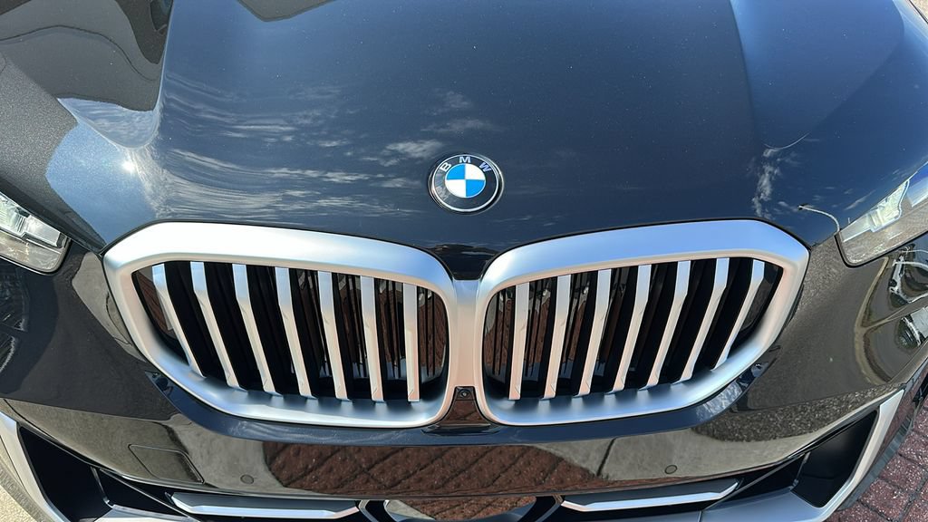 Used 2026 BMW X5 sDrive40i w/ Parking Assistance Package RWD image 9