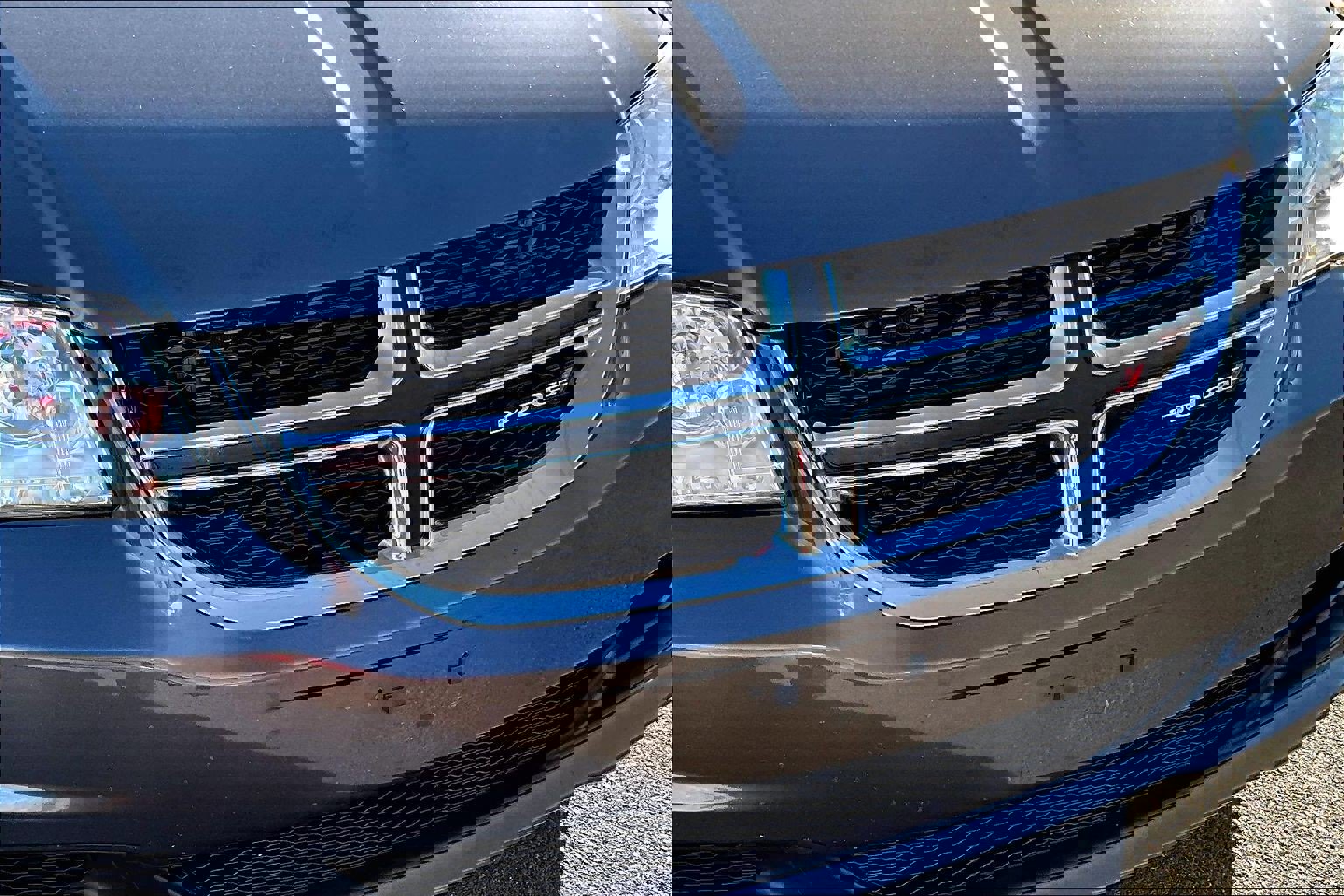 Used 2018 Dodge Grand Caravan SE w/ UConnect Hands-Free Group image 26