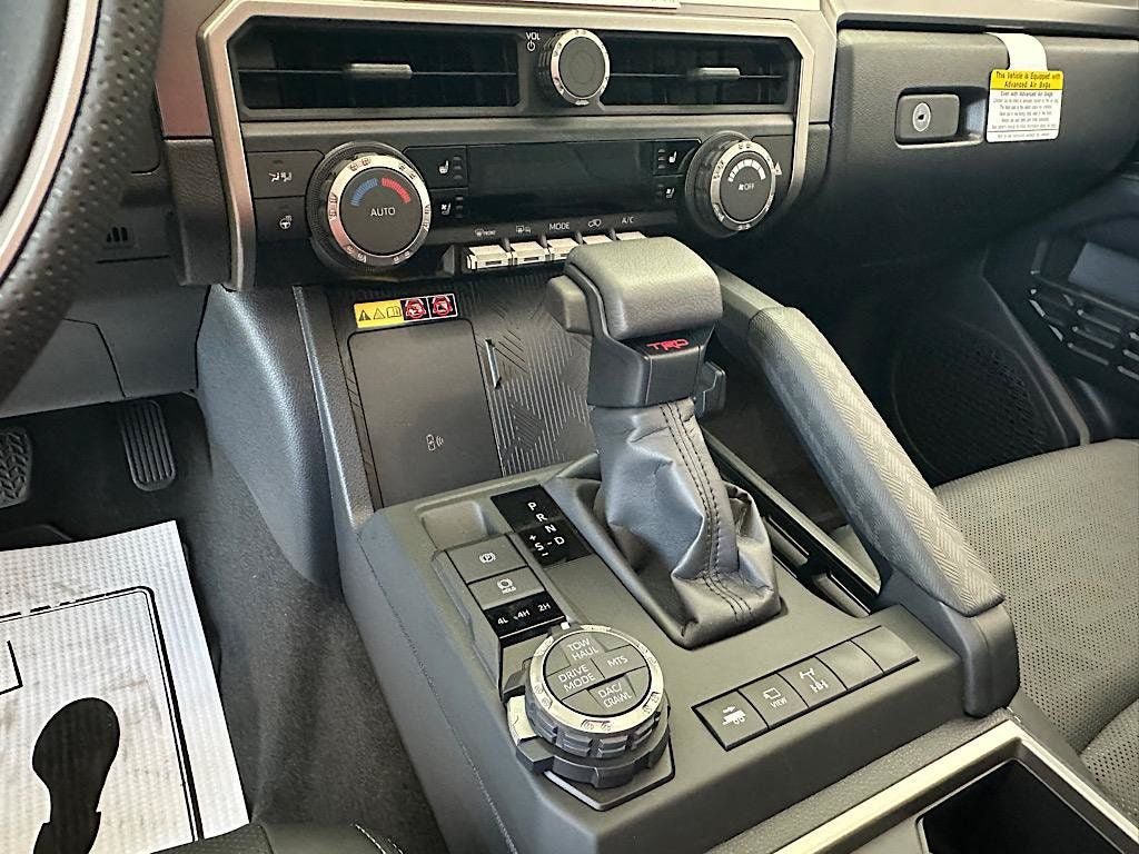 New 2026 Toyota 4Runner TRD Off-Road Premium AWD/4WD image 14
