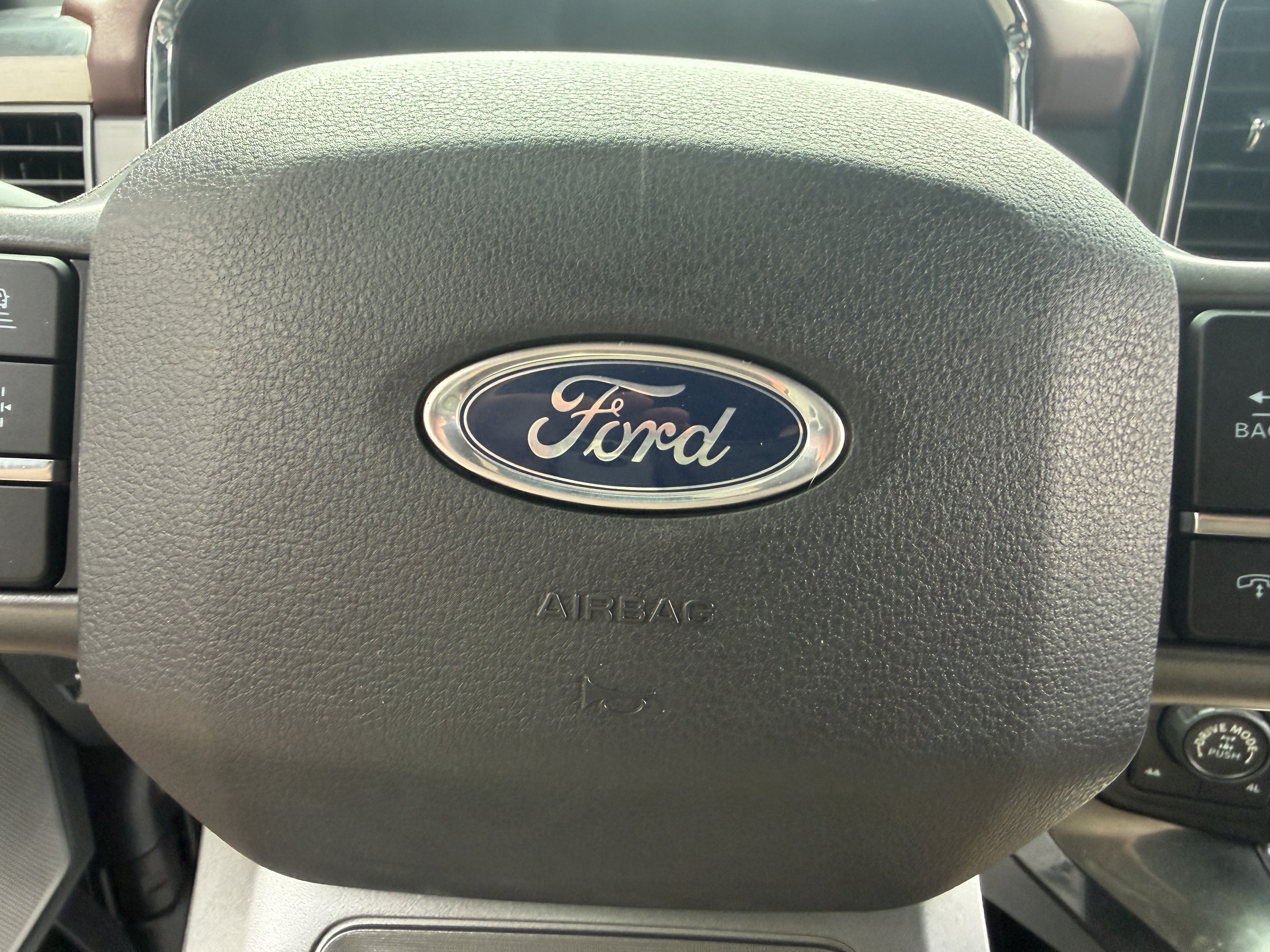 Used 2021 Ford F150 Lariat AWD/4WD image 40