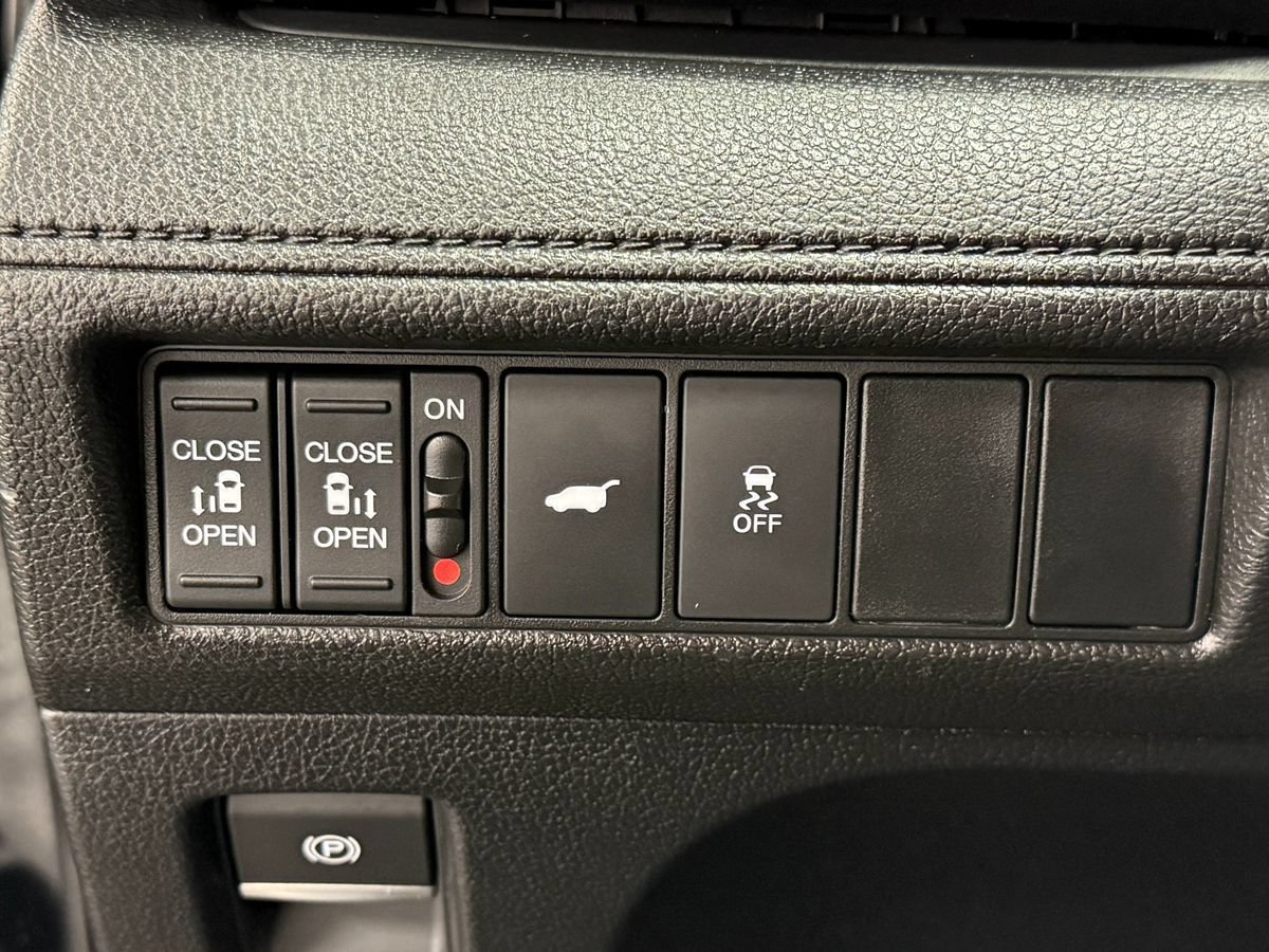 Used 2025 Honda Odyssey EX-L image 19