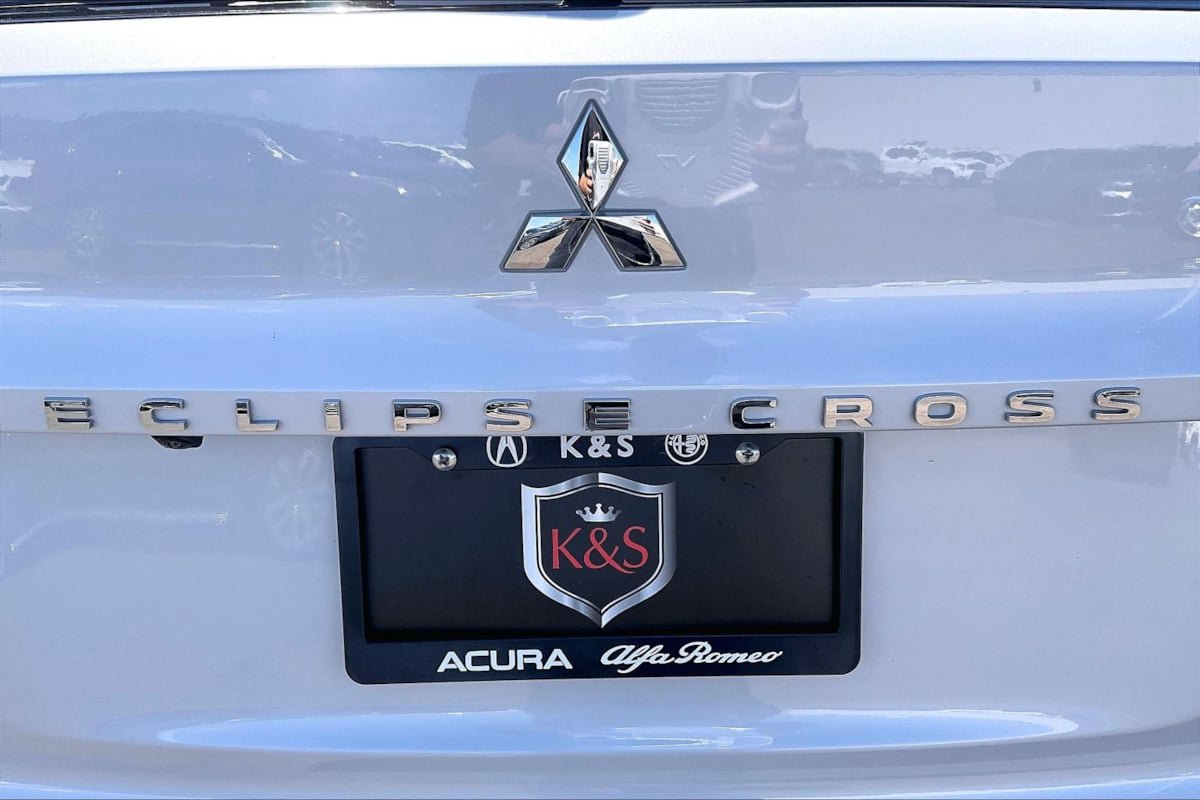 Used 2025 Mitsubishi Eclipse Cross AWD image 8