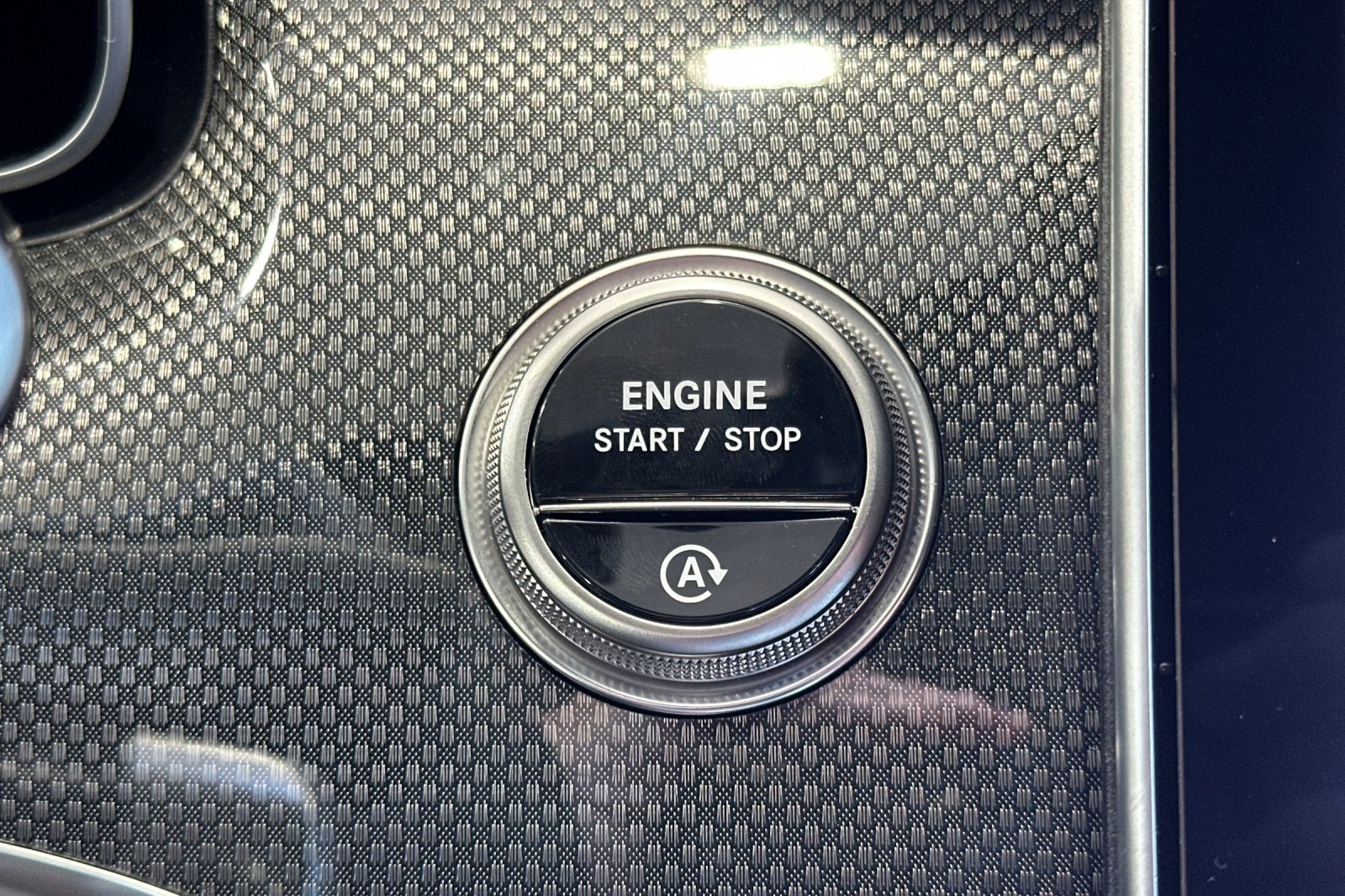 New 2025 Mercedes-Benz C 300 Sedan image 22