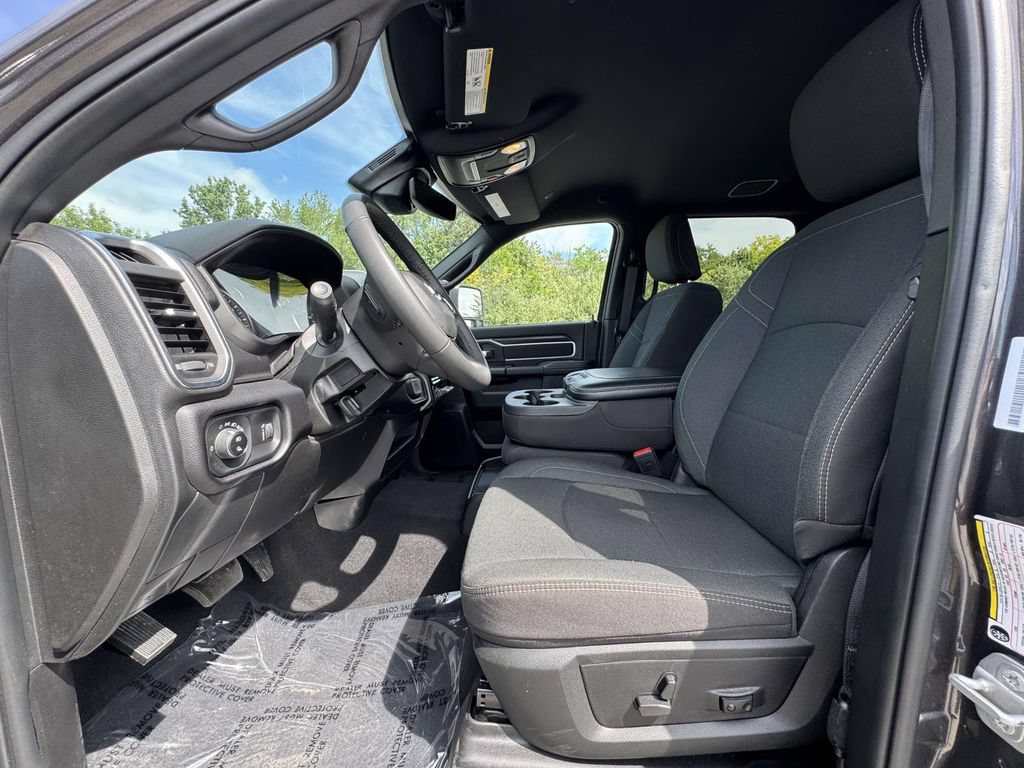 Used 2025 RAM 2500 Big Horn AWD/4WD image 13