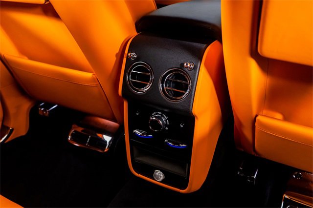 Used 2023 Rolls-Royce Cullinan image 55