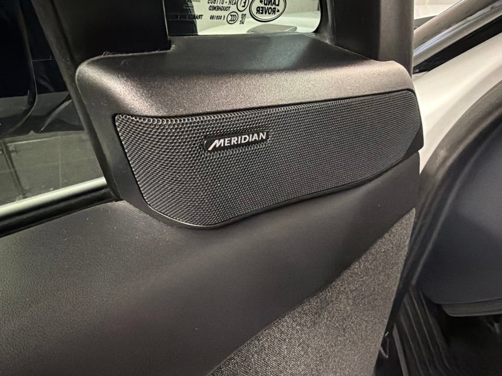 Used 2024 Land Rover Range Rover Sport SE AWD/4WD image 27