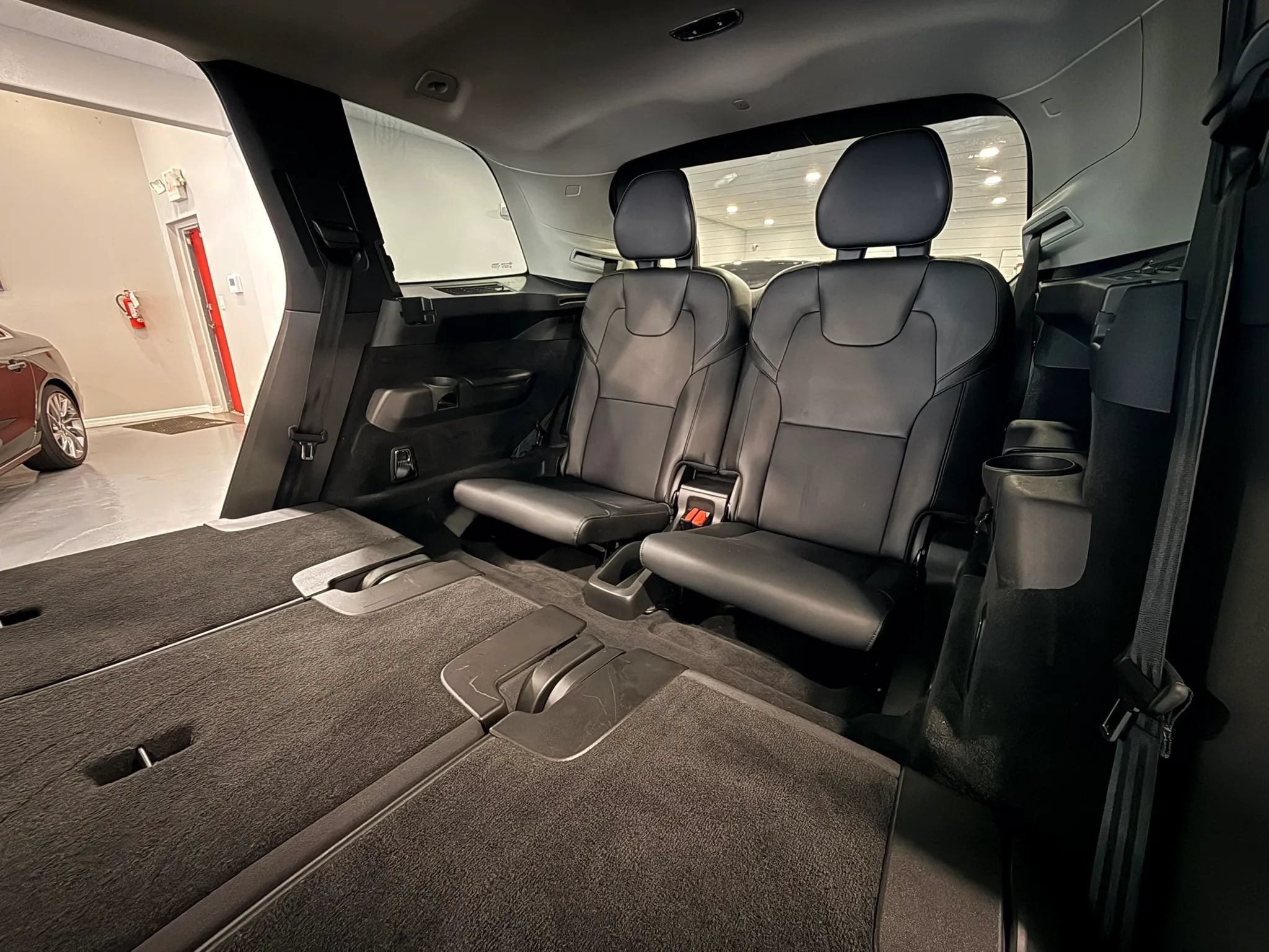 Used 2019 Volvo XC90 T5 Momentum FWD image 16