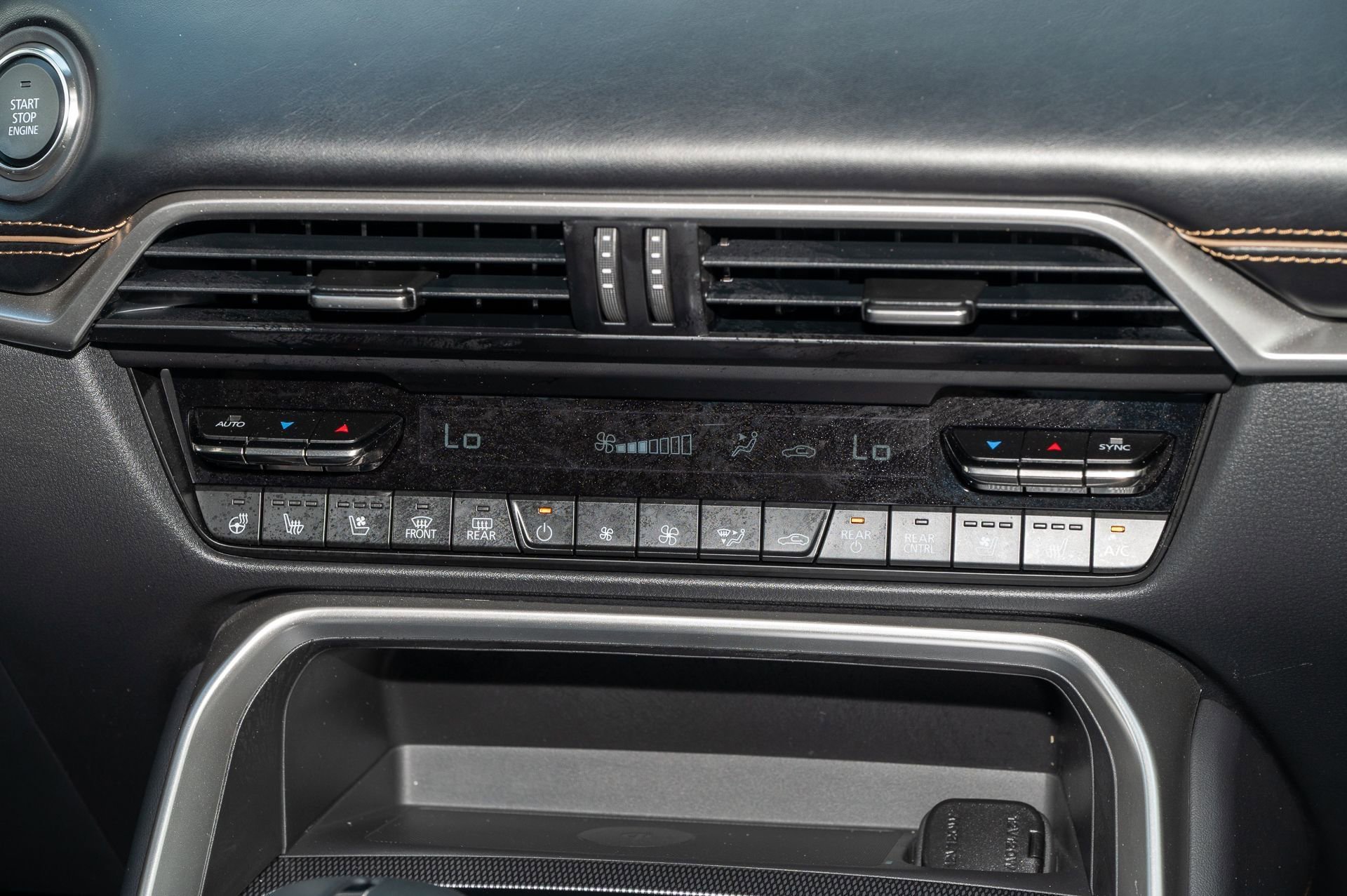 Used 2025 MAZDA CX-90 3.3 Turbo S w/ Premium Package image 21