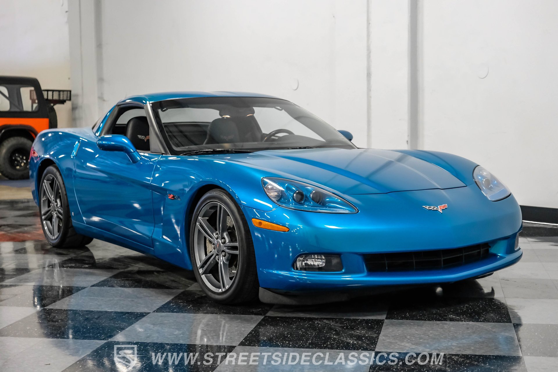 Used 2008 Chevrolet Corvette Coupe w/ Z51 Performance Package image 16