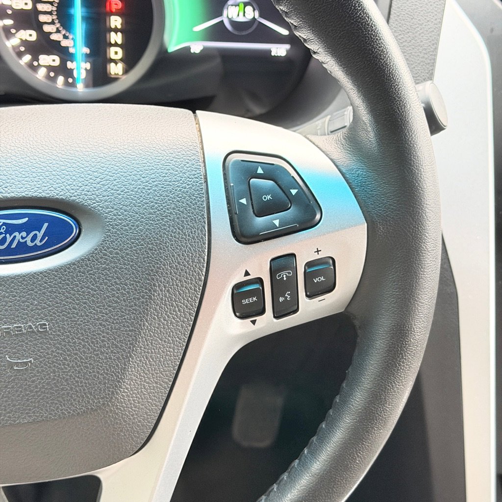 Used 2014 Ford Explorer XLT w/ Equipment Group 201A FWD image 40