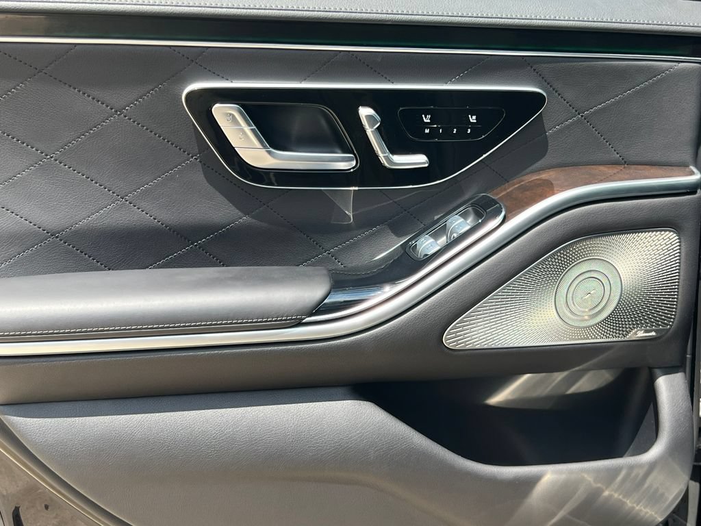 Used 2024 Mercedes-Benz S 580 4MATIC Sedan image 35