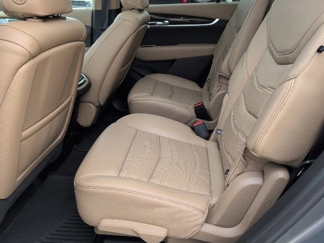 Used 2020 Cadillac XT6 Sport w/ Platinum Package image 7