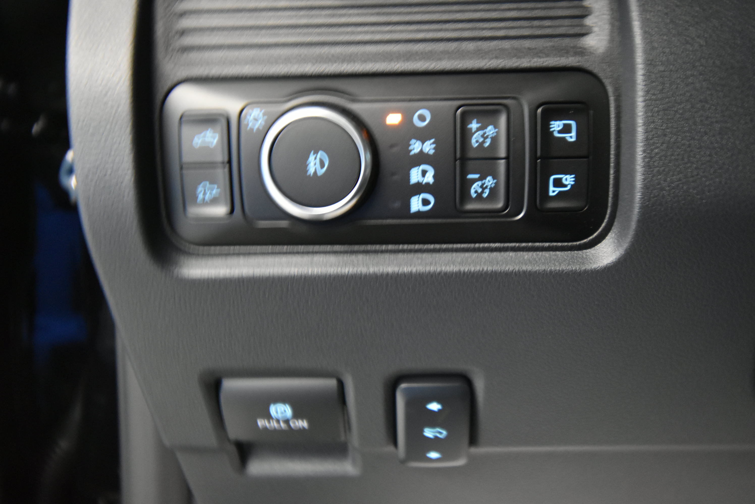 New 2027 Ford F450 Lariat w/ Lariat Ultimate Package AWD/4WD image 8