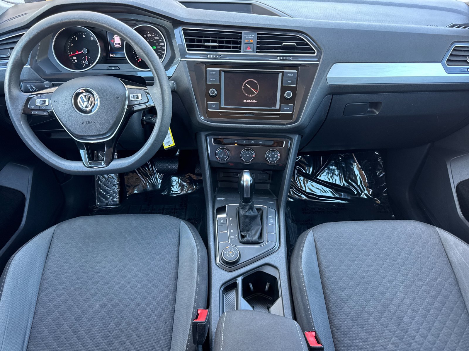 Used 2019 Volkswagen Tiguan S w/ 3rd Row Seat Package AWD/4WD image 15