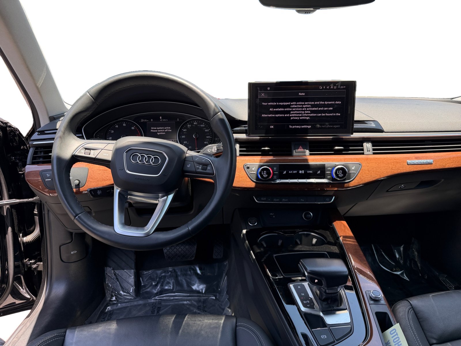 Used 2024 Audi A4 2.0T Premium w/ Convenience Package AWD/4WD image 10