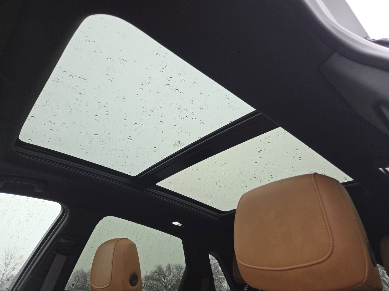 Used 2024 Cadillac XT5 Premium Luxury image 3