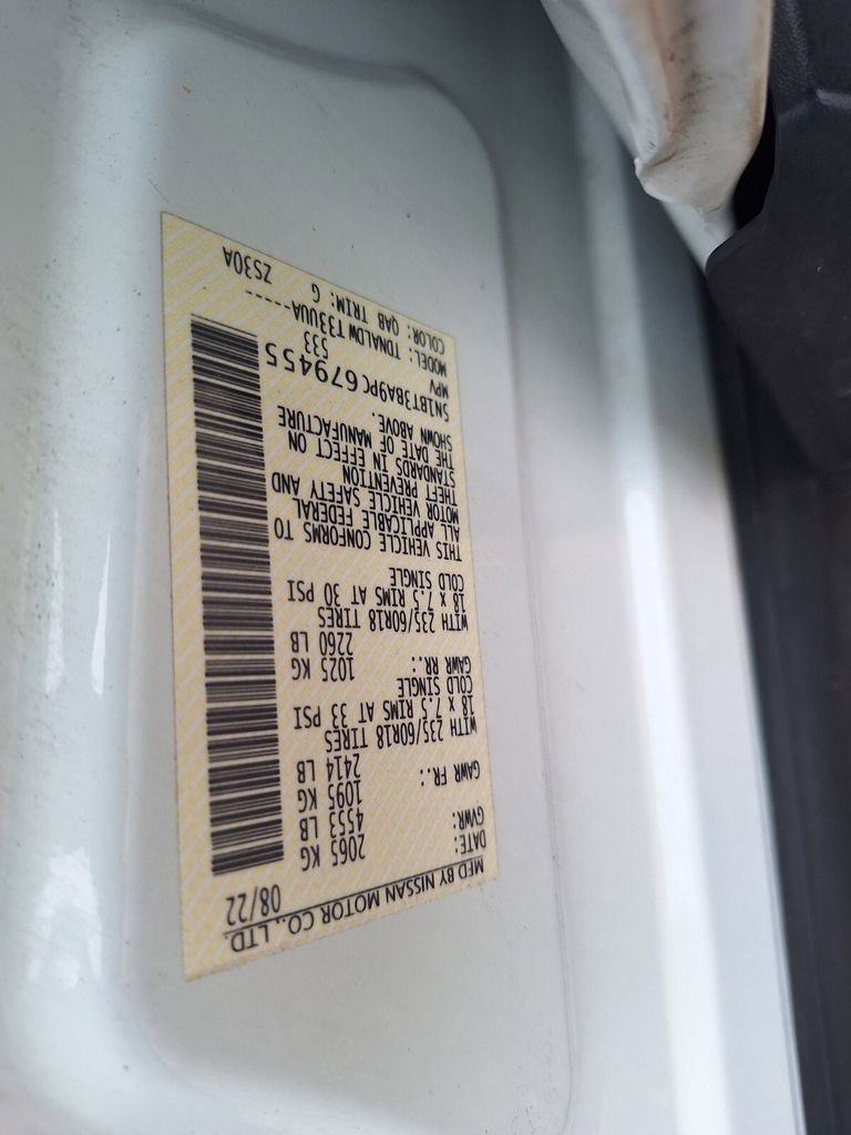 Used 2023 Nissan Rogue SV image 32