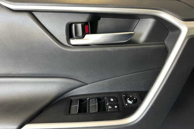 Certified 2019 Toyota RAV4 XLE Premium w/ Carpet Mat Package FWD image 14