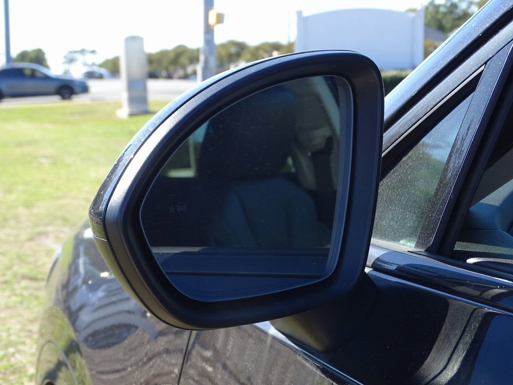 Used 2021 Buick Envision Essence w/ Technology Package I image 13