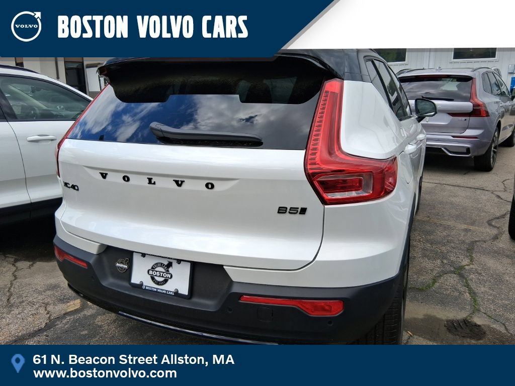New 2026 Volvo XC40 B5 Ultra w/ Protection Package Premier AWD/4WD image 6