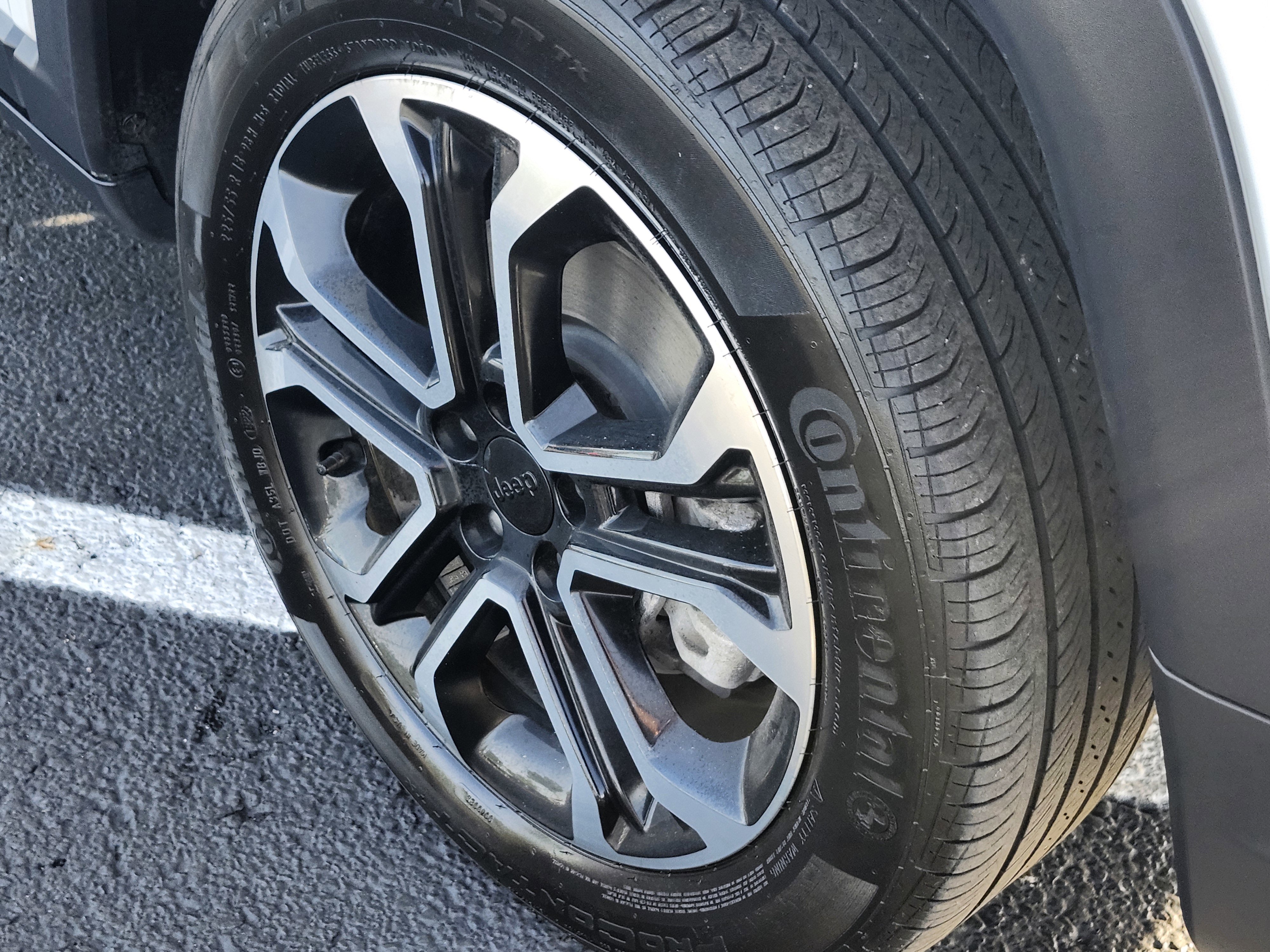 Used 2022 Jeep Compass Limited image 33