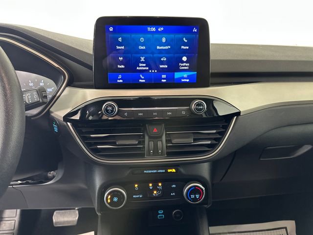 Used 2021 Ford Escape SE image 21