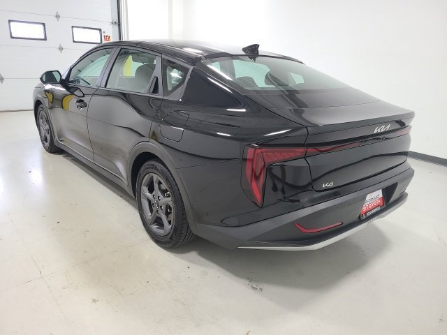 Used 2025 Kia K4 FWD image 5