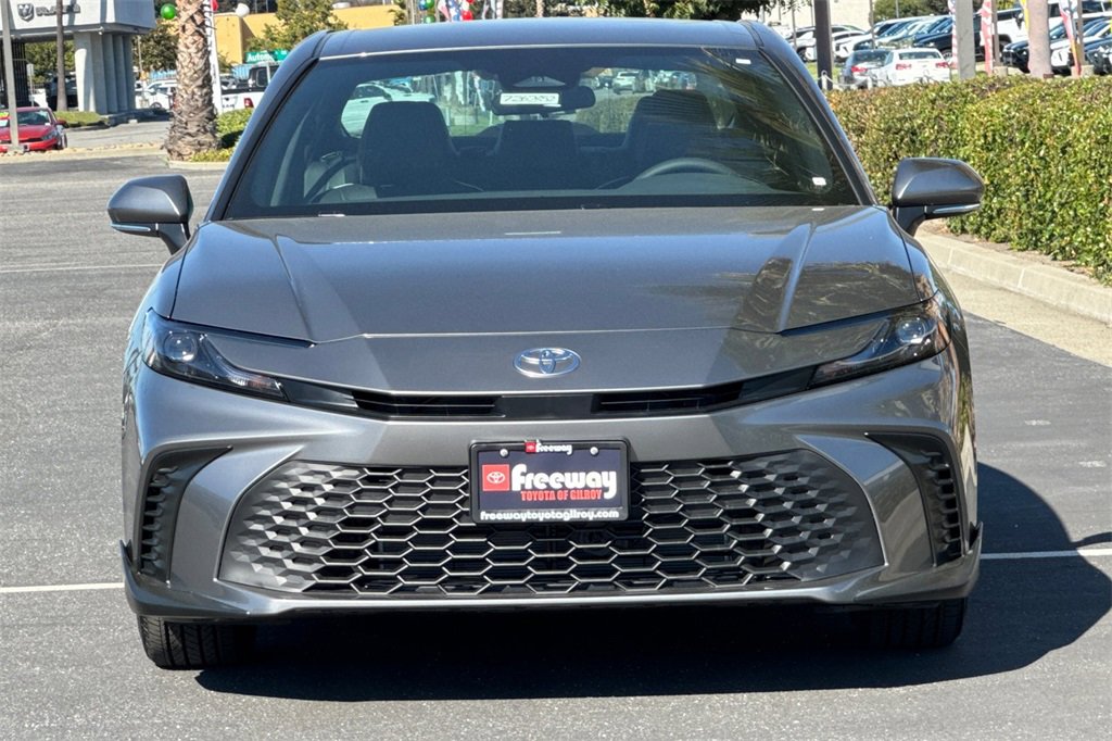 New 2026 Toyota Camry SE image 9