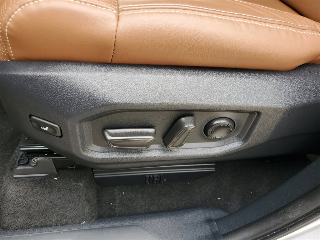 Used 2025 Toyota Tundra 1794 Edition image 12