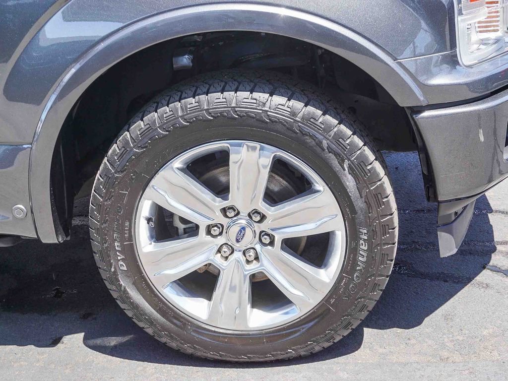 Used 2018 Ford F150 Platinum w/ Equipment Group 701A Luxury AWD/4WD image 10