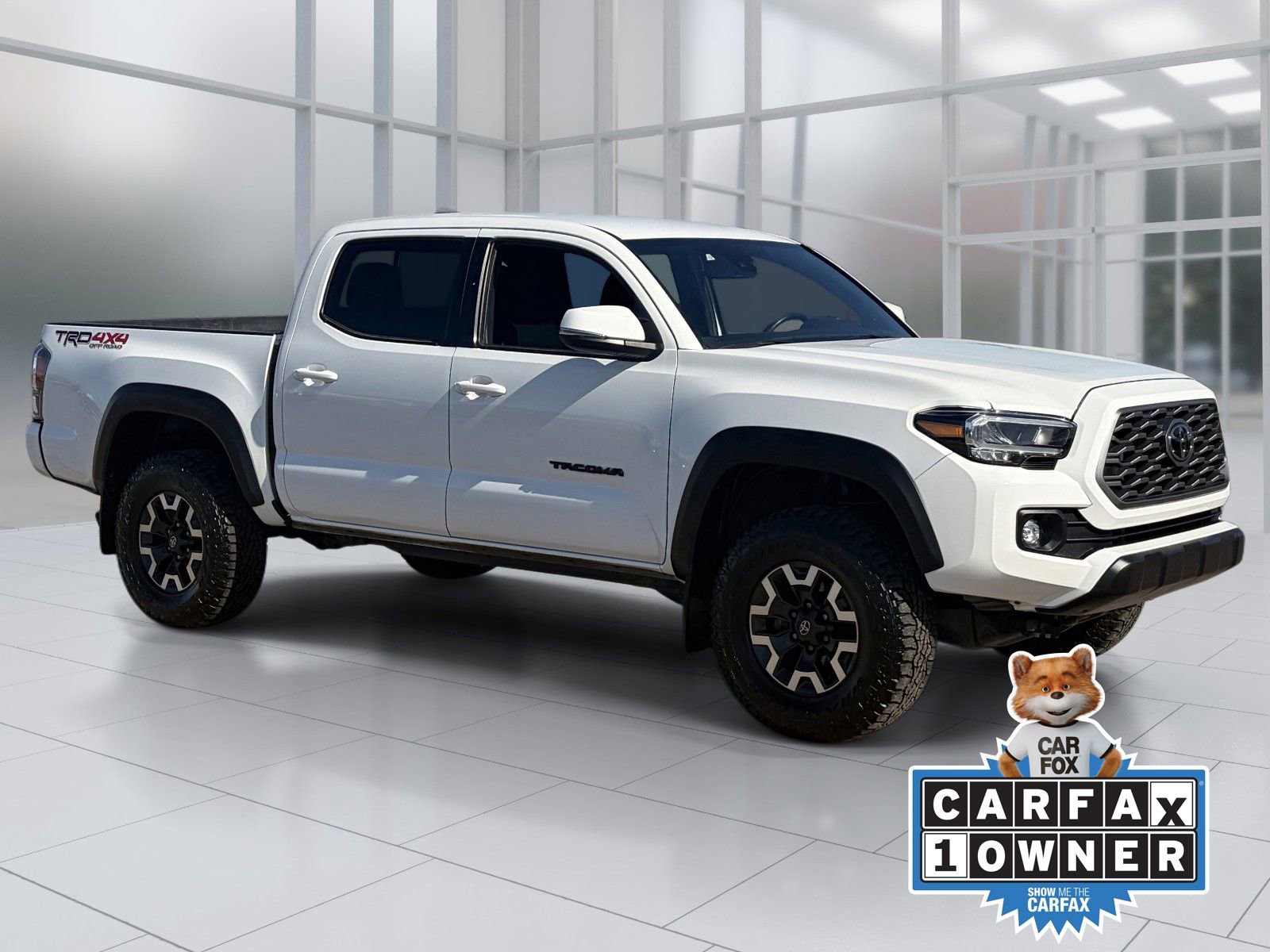 Used 2023 Toyota Tacoma TRD Off-Road w/ Technology Package AWD/4WD image 8
