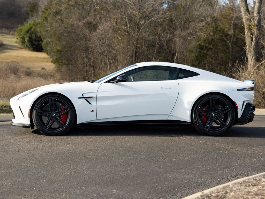 New 2026 Aston Martin V8 Vantage S image 5