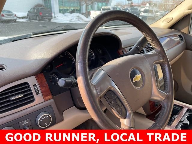 Used 2013 Chevrolet Avalanche LTZ image 4