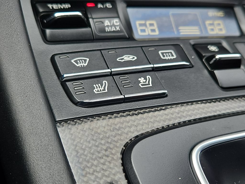 Certified 2018 Porsche 911 Carrera 4S AWD/4WD image 24